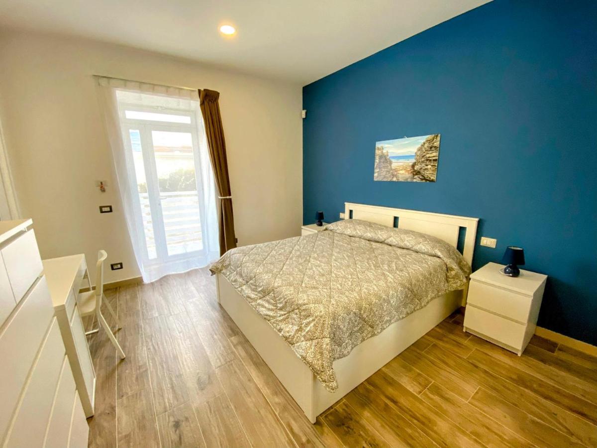 Casa Med Apartment Марина ди Рагуса Екстериор снимка