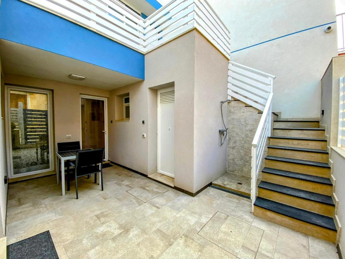 Casa Med Apartment Марина ди Рагуса Екстериор снимка