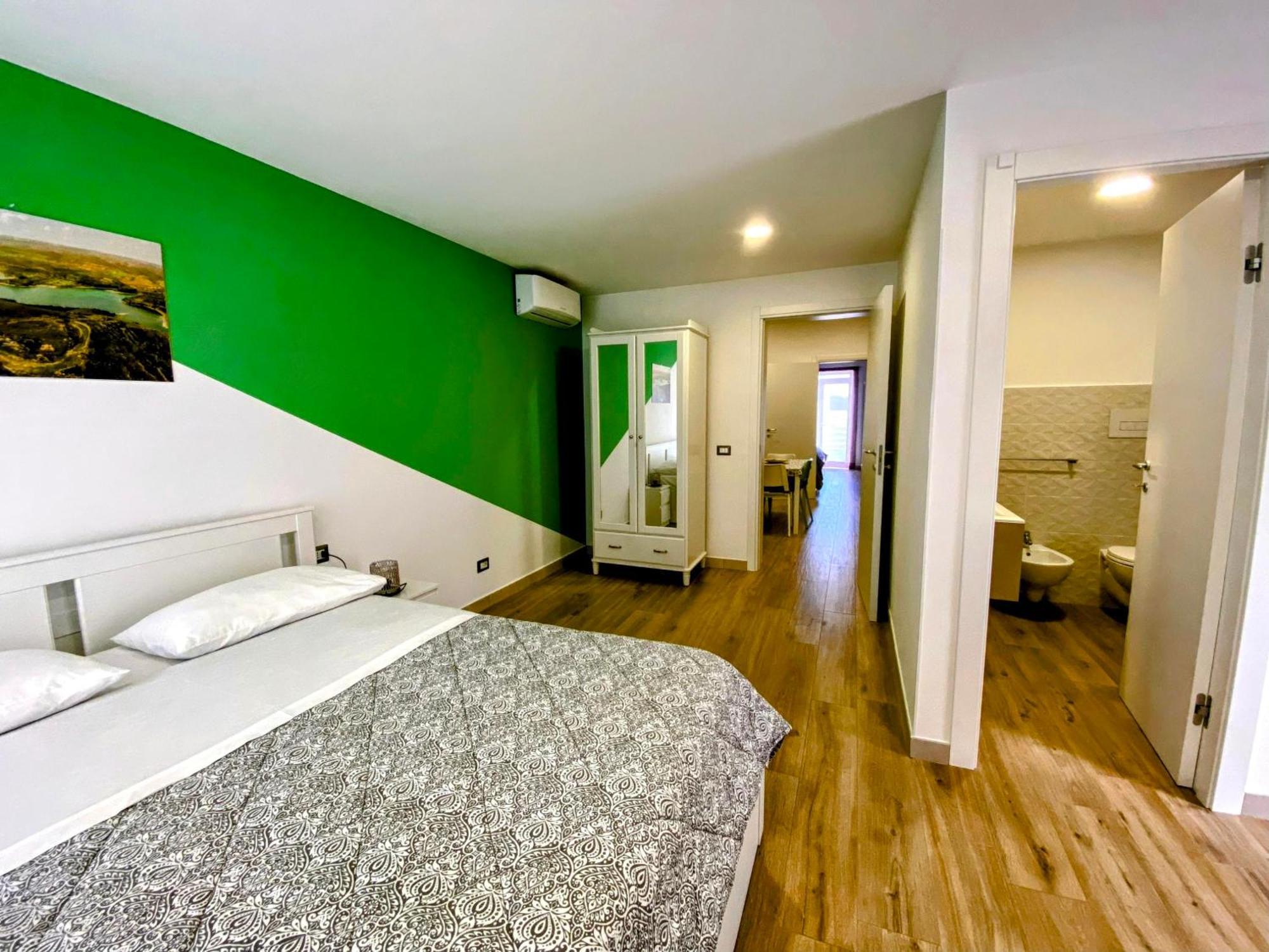 Casa Med Apartment Марина ди Рагуса Стая снимка